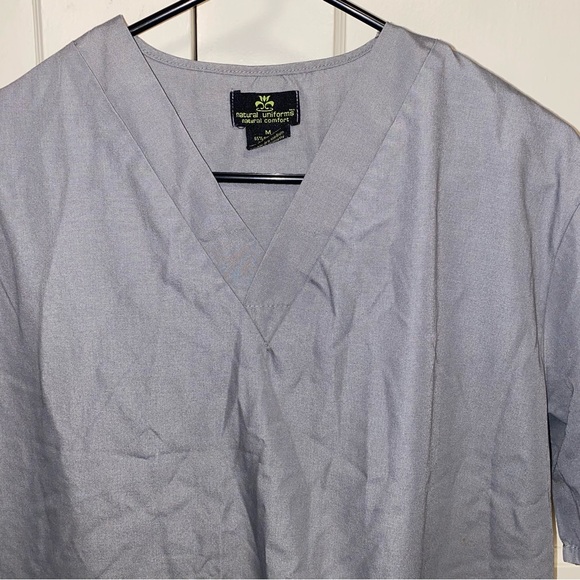 Natural Uniforms Gray Medium Solid V-Neck Scrub Set Medical Scrub Tops Pants - Picture 5 of 16